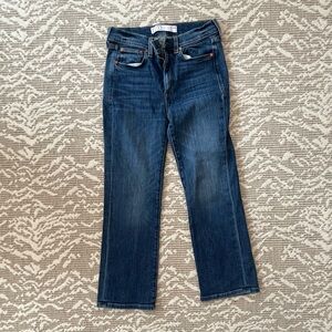 AYR Women’s 28 Classic Blue Jeans Straight Cut